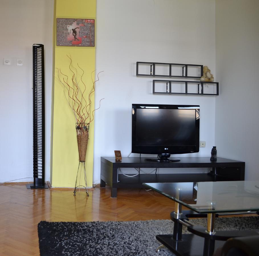 Nakov Apartment Next To Bus Station Skopje Ngoại thất bức ảnh